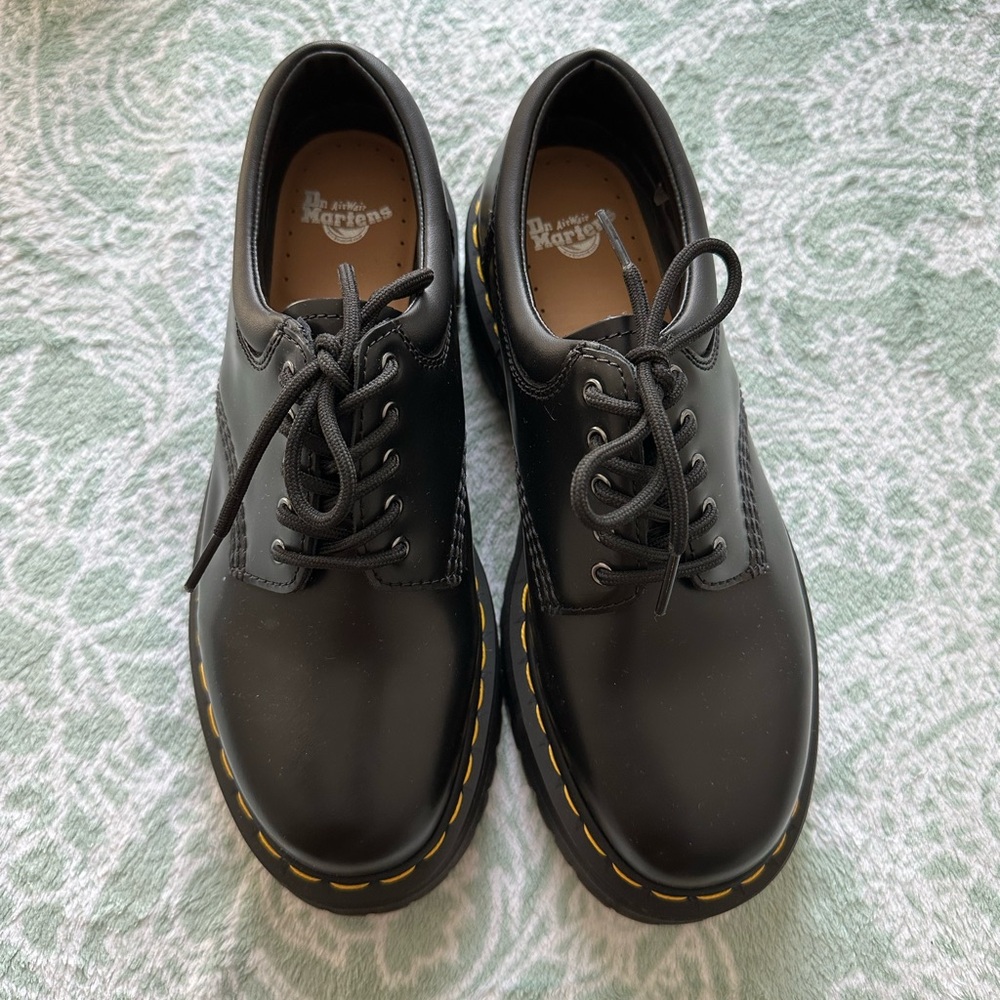 Dr.Martens 8053 leather platform boots and kit